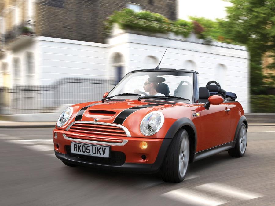 Mini Cooper S Cabrio 2004 года  (UK) (фото 5 из 7)